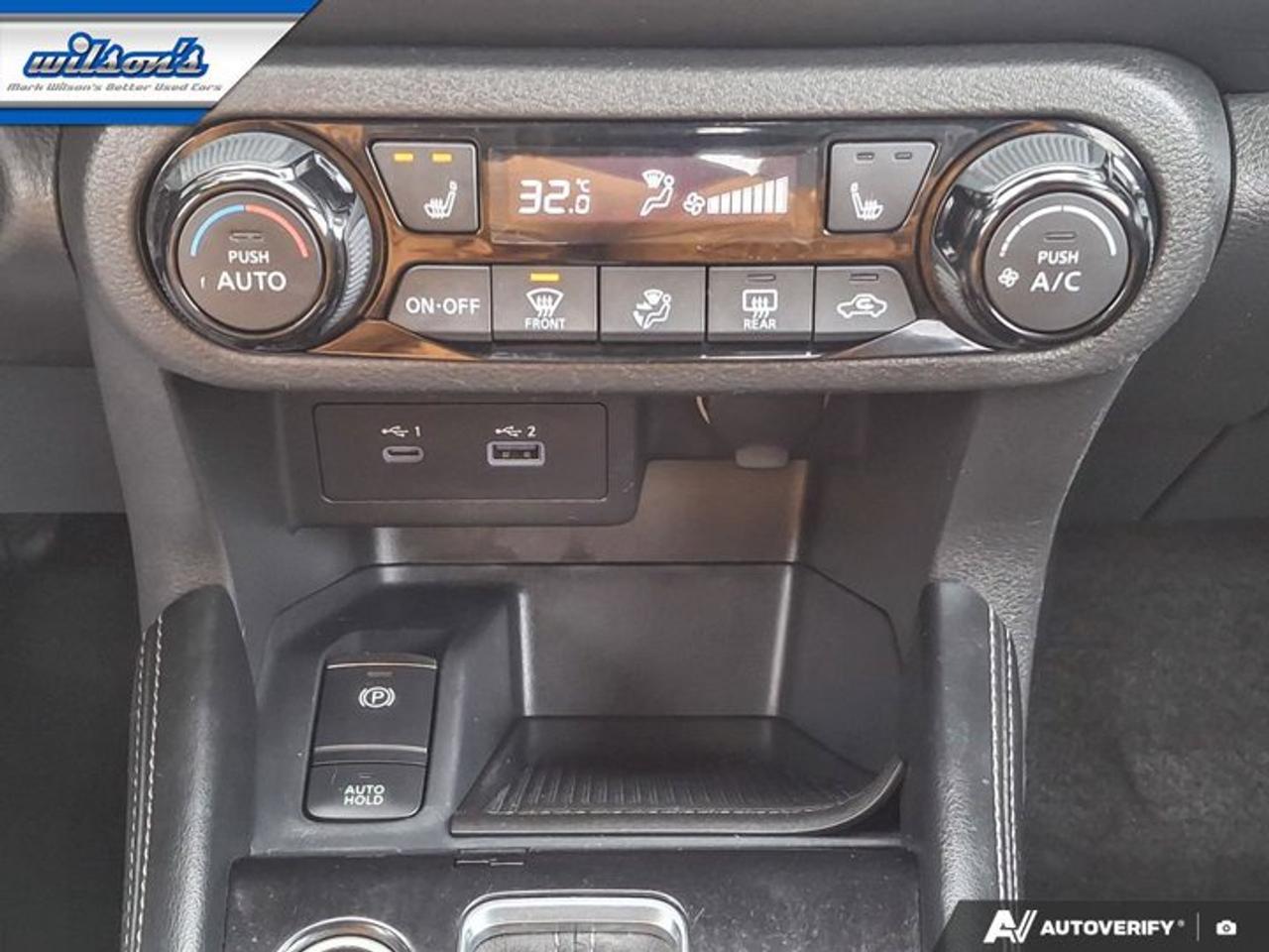 2021 Nissan Kicks SR | Leather | Heated Seats | Remote Start | Bose Audio | CarPlay + Android | Keyless Entry & More ! Photo