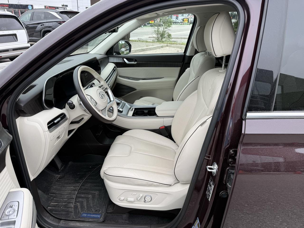 2023 Hyundai PALISADE Ultimate Calligraphy w/Beige 7-Passenger AWD Photo13