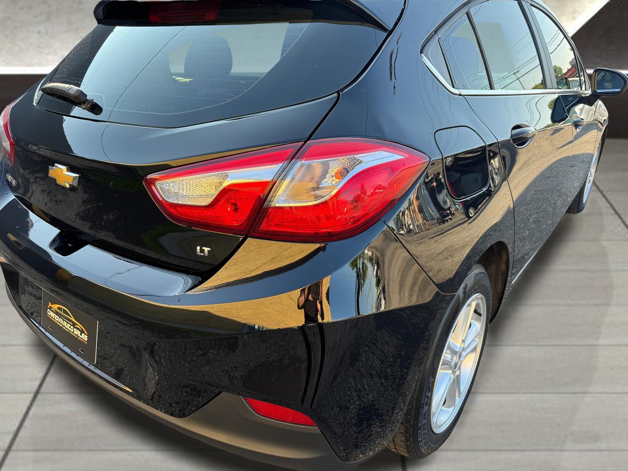 2018 Chevrolet Cruze LT+LOW KMS+Service Records+CLEAN CARFAX Photo