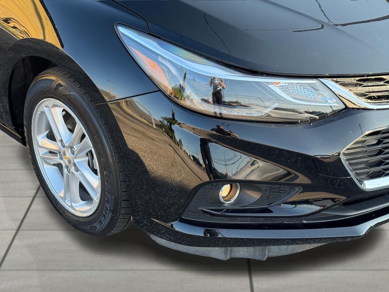 2018 Chevrolet Cruze LT+LOW KMS+Service Records+CLEAN CARFAX Photo