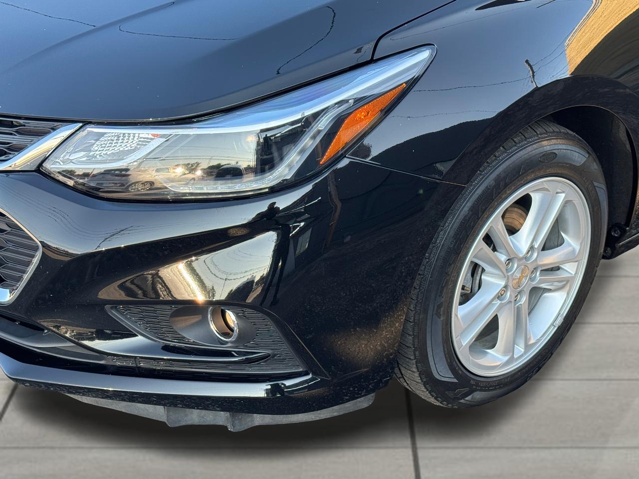 2018 Chevrolet Cruze LT+LOW KMS+Service Records+CLEAN CARFAX Photo