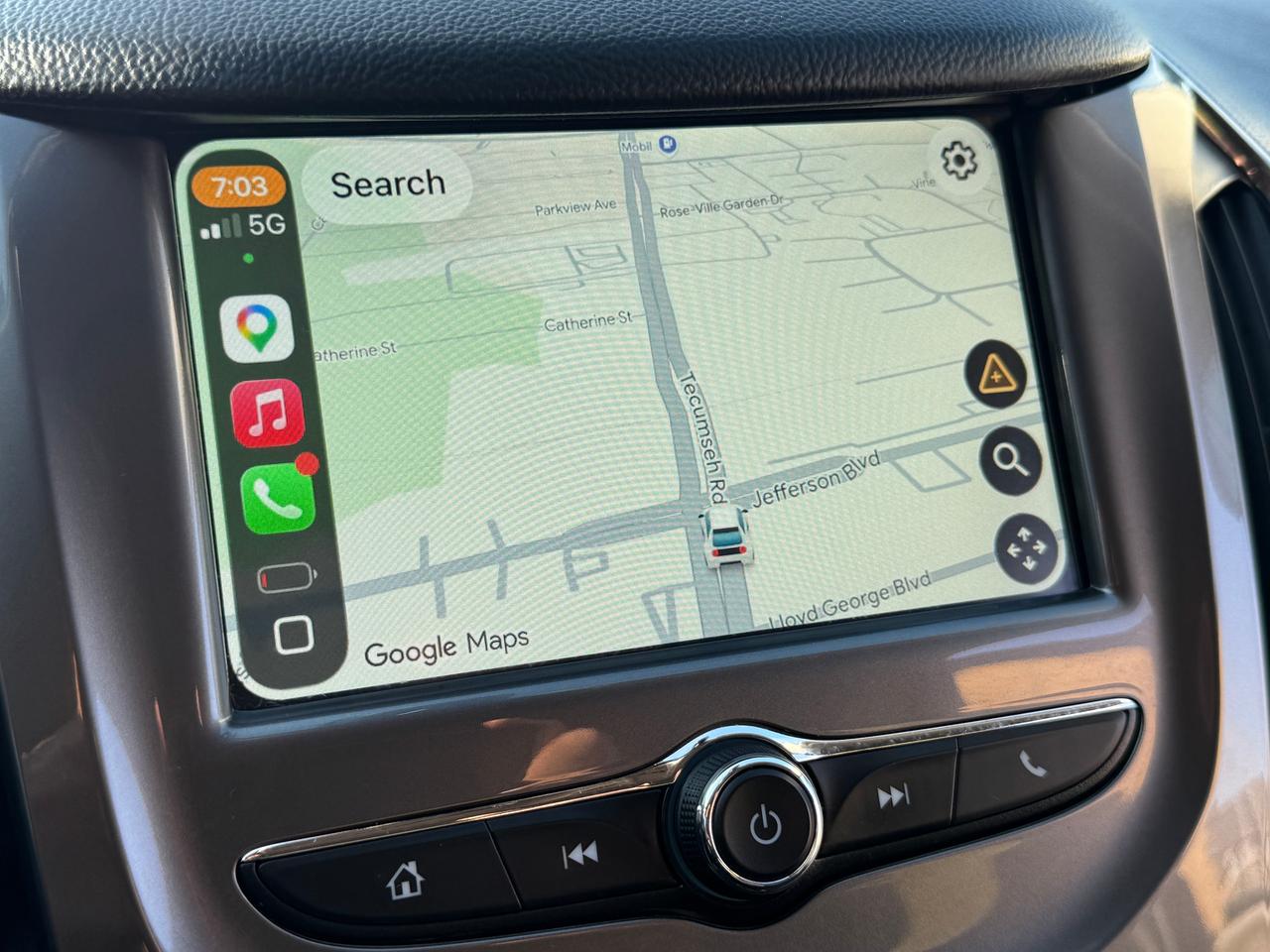 2018 Chevrolet Cruze LT+LOW KMS+Service Records+CLEAN CARFAX Photo