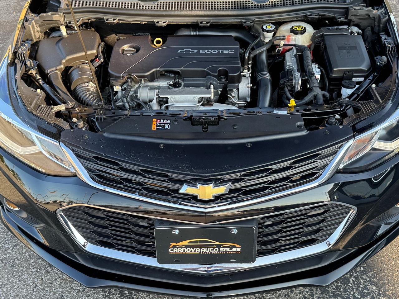 2018 Chevrolet Cruze LT+LOW KMS+Service Records+CLEAN CARFAX Photo