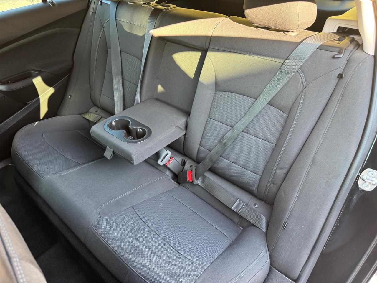 2018 Chevrolet Cruze LT+LOW KMS+Service Records+CLEAN CARFAX Photo