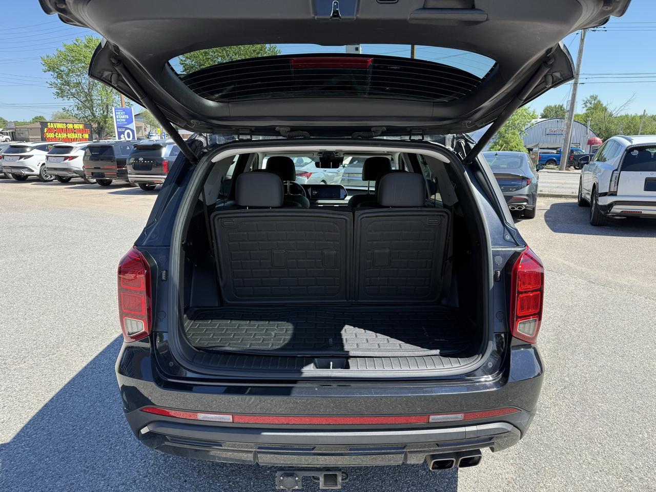 2023 Hyundai PALISADE Urban 7-Passenger AWD Photo