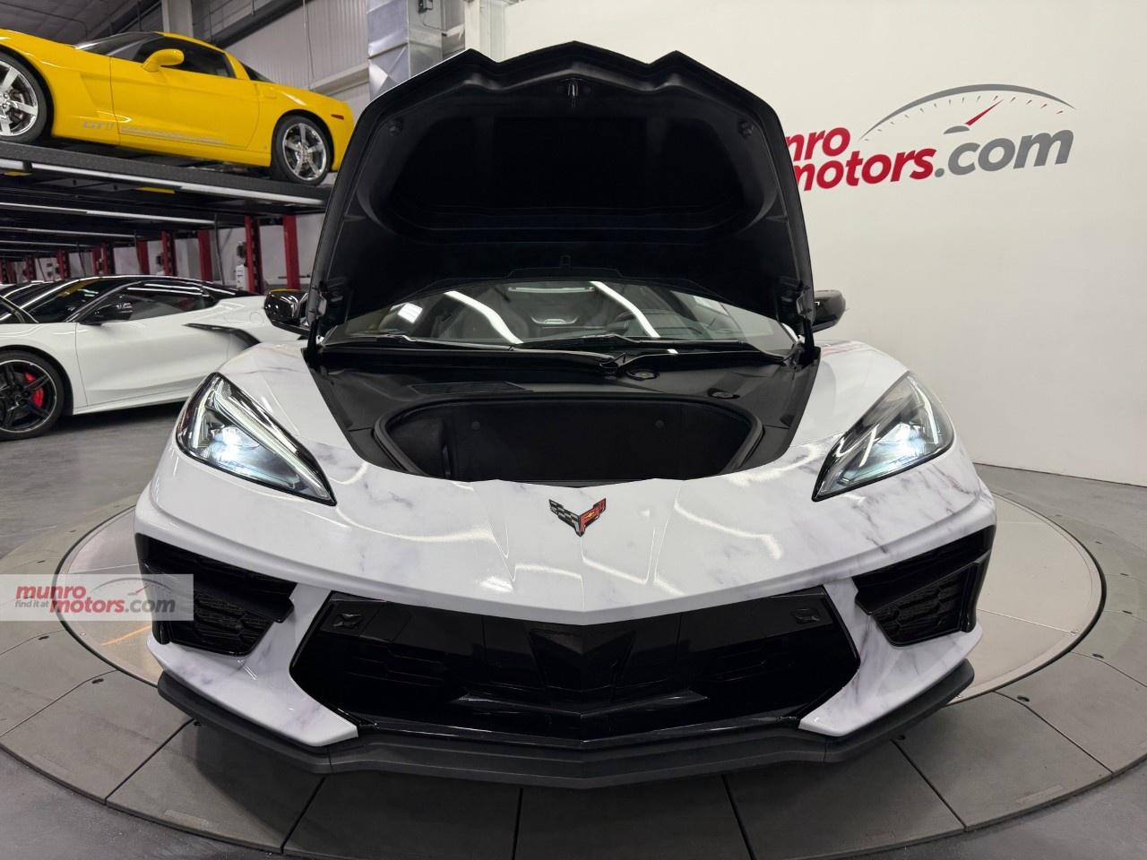 2020 Chevrolet Corvette StingRay Coupe 2LT Photo