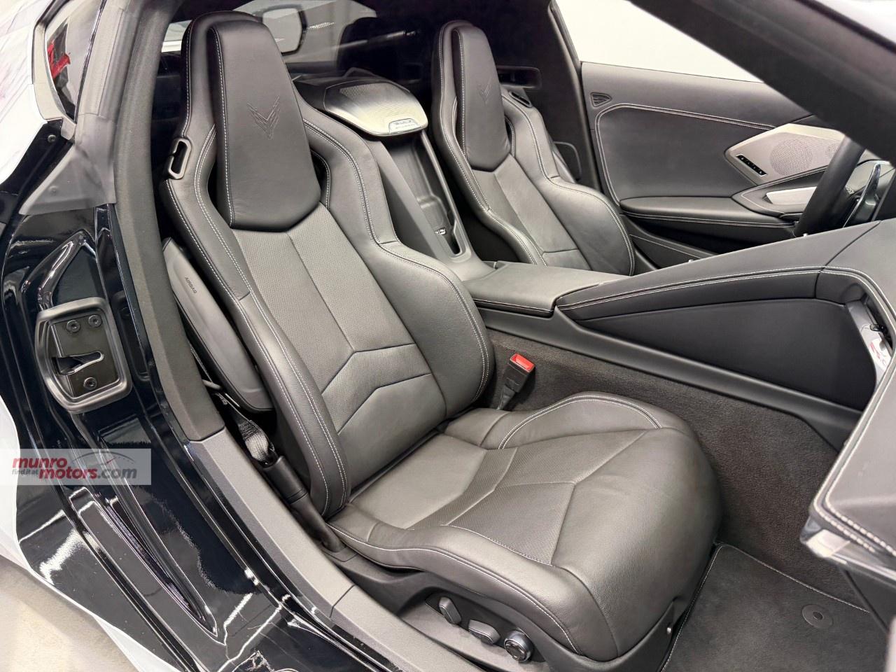 2020 Chevrolet Corvette StingRay Coupe 2LT Photo