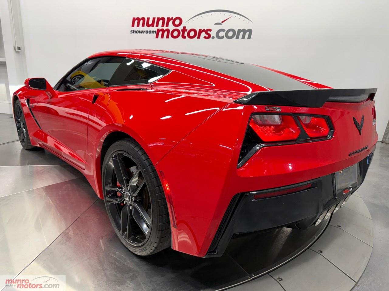 2019 Chevrolet Corvette Stingray Coupe Z51 2LT Photo