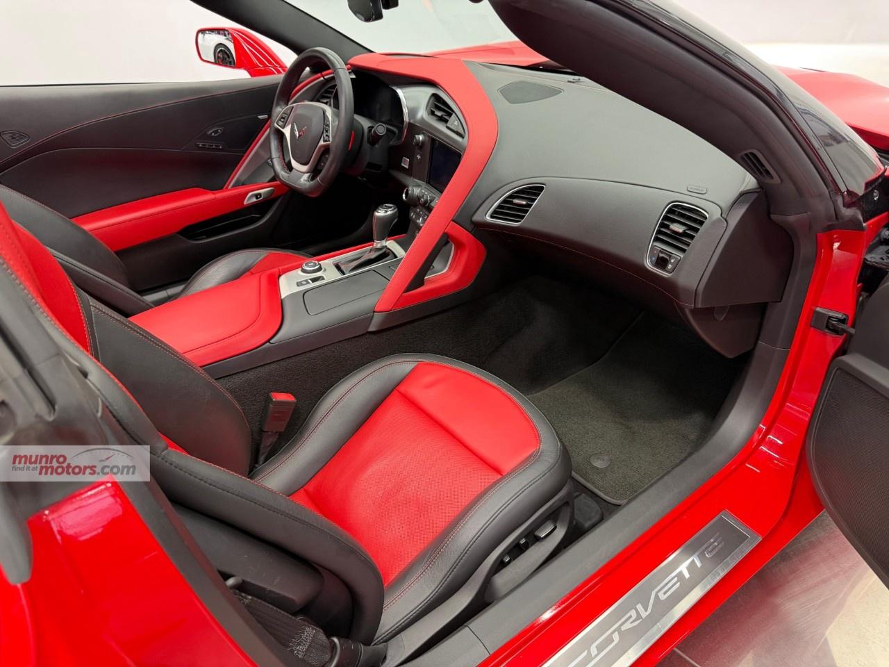 2019 Chevrolet Corvette Stingray Coupe Z51 2LT Photo