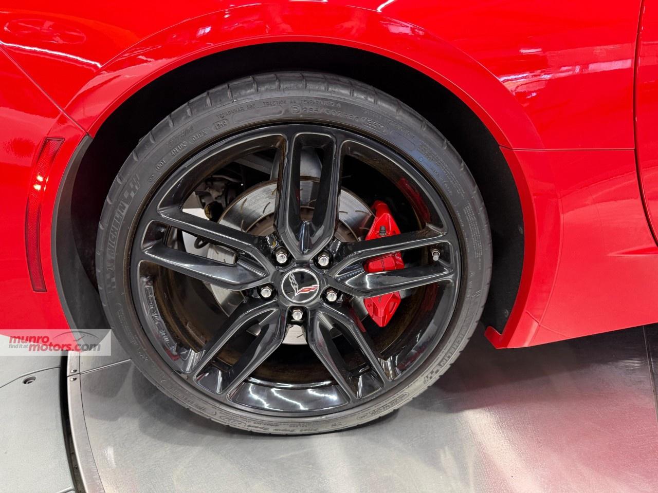 2019 Chevrolet Corvette Stingray Coupe Z51 2LT Photo