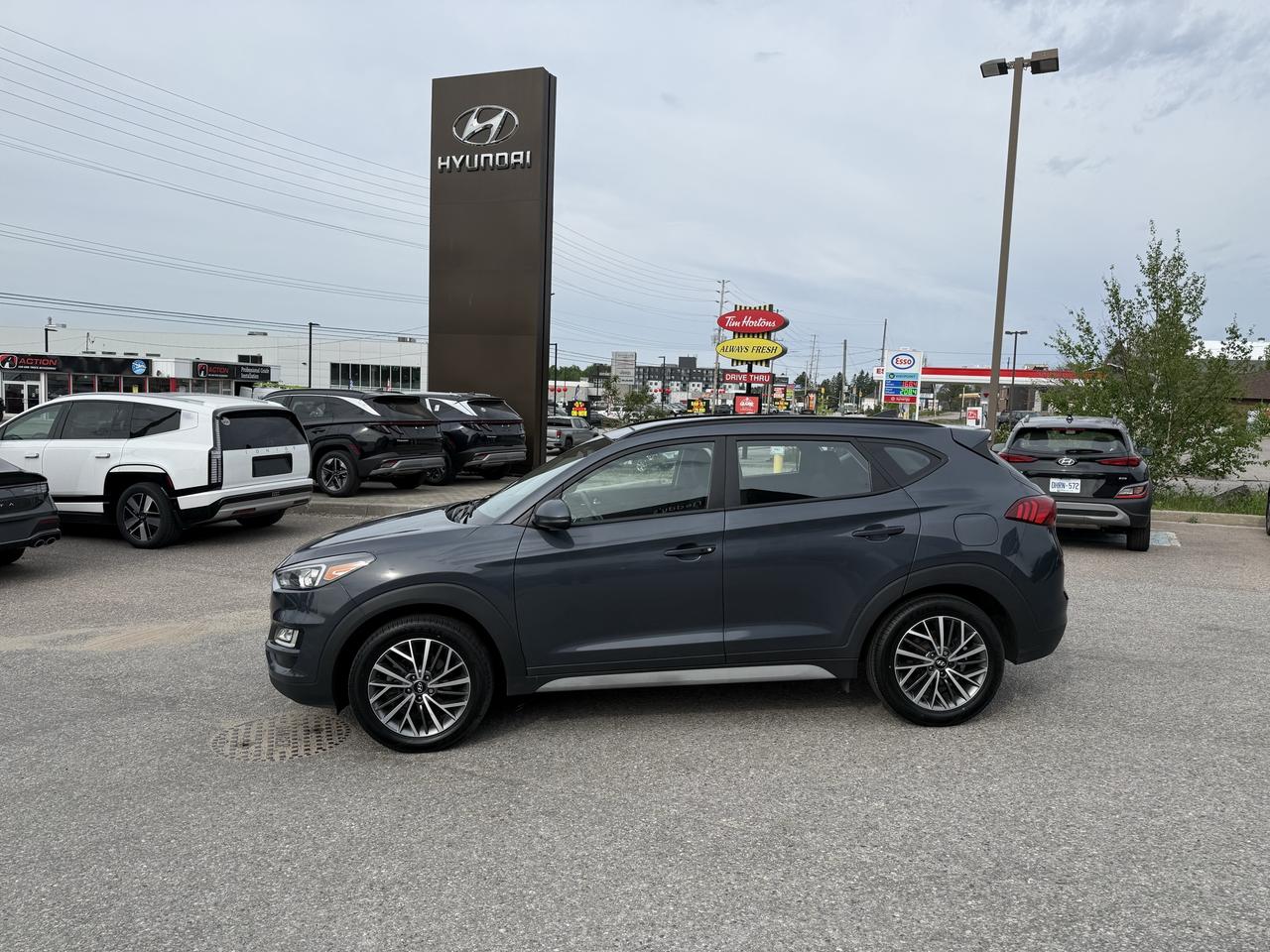 2019 Hyundai Tucson PREFERRED AWD W/TREND PACKAGE Photo2