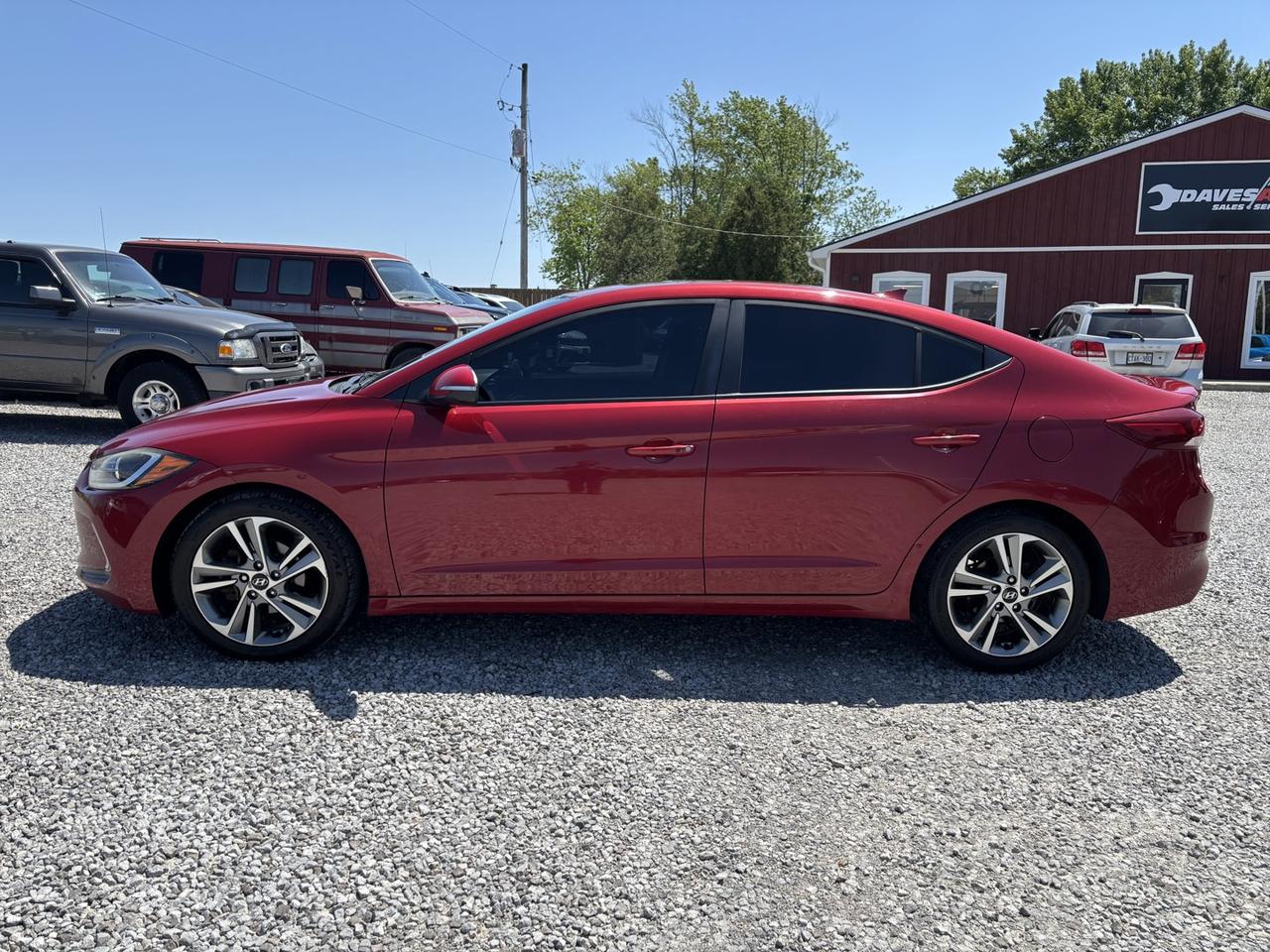2017 Hyundai Elantra Limited Photo