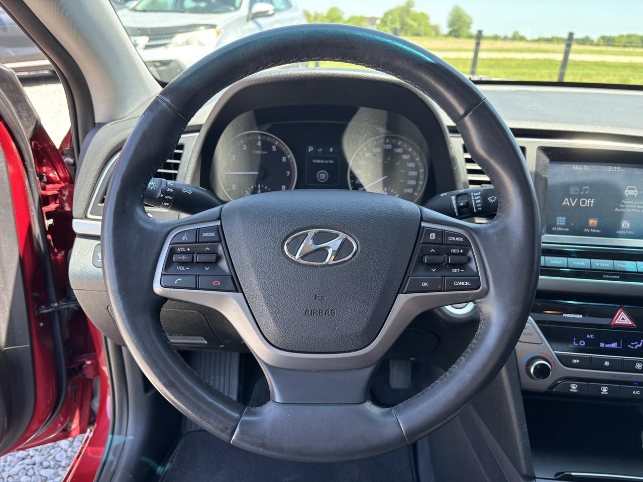 2017 Hyundai Elantra Limited ~ONTARIO CAR~ Photo