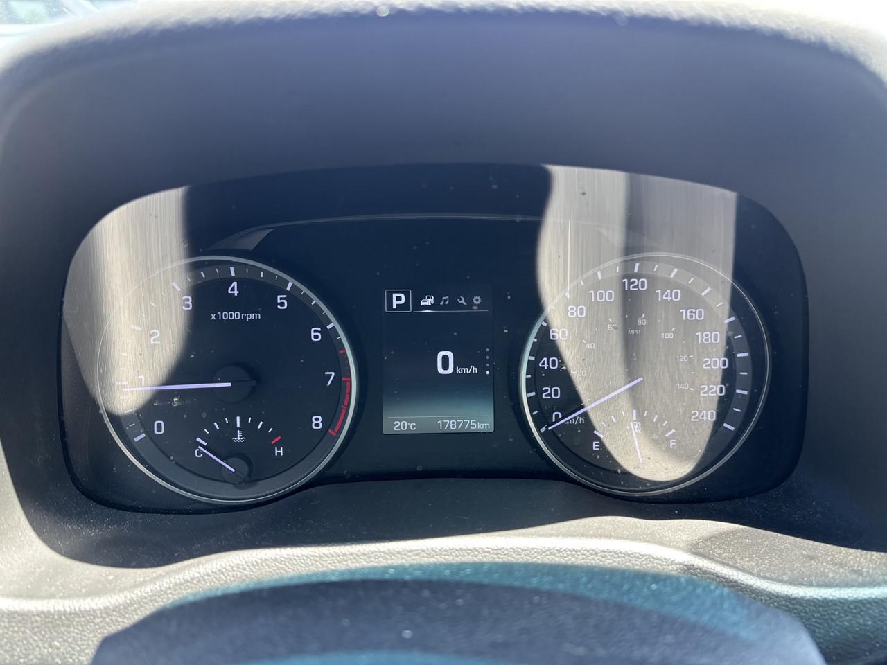 2017 Hyundai Elantra Limited ~ONTARIO CAR~ Photo