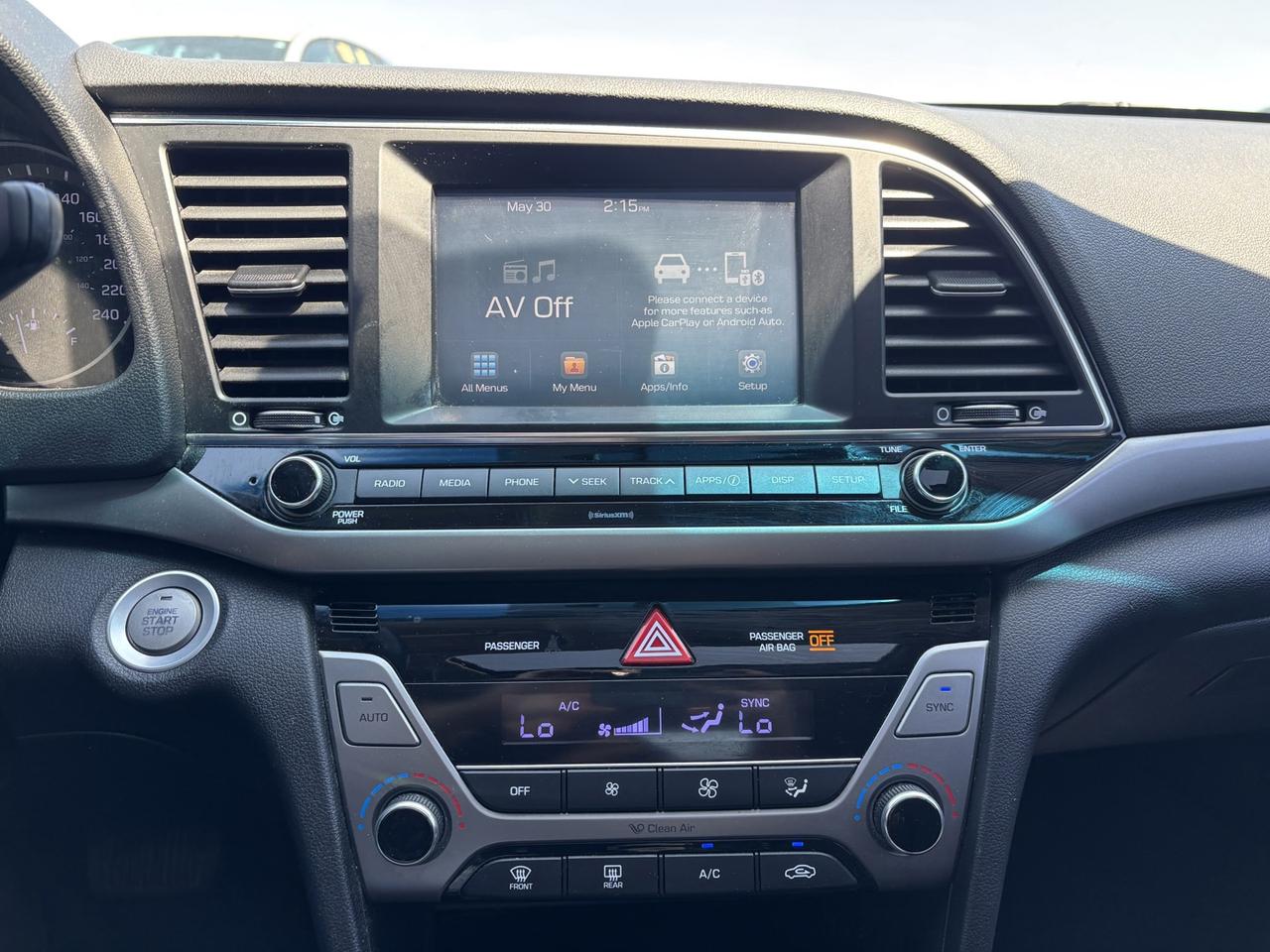 2017 Hyundai Elantra Limited ~ONTARIO CAR~ Photo