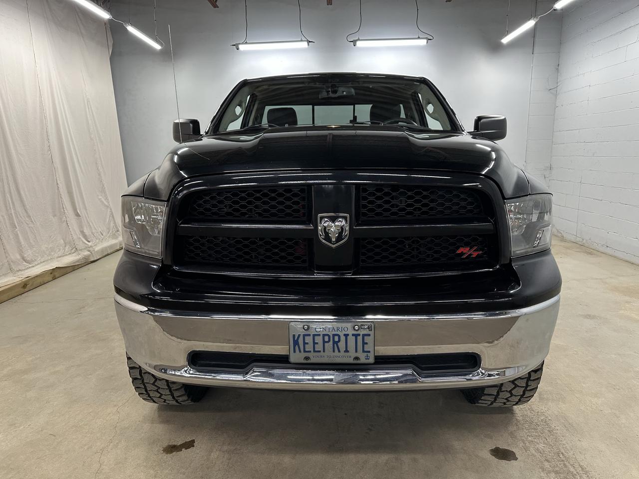 2012 RAM 1500 SLT Photo