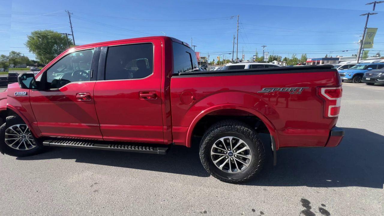 2020 Ford F-150 XLT 4X4, BACK UP CAMERA, HEATED SEATS, POWER DRIVER SEATS!! Photo