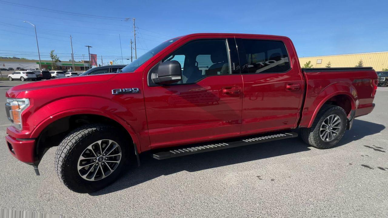 2020 Ford F-150 XLT 4X4, BACK UP CAMERA, HEATED SEATS, POWER DRIVER SEATS!! Photo