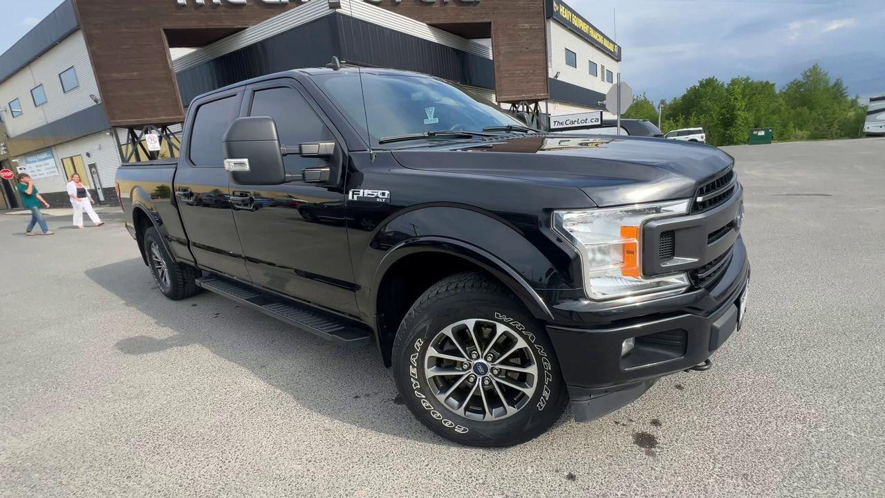 2020 Ford F-150 XLT 4X4, SIRIUS XM, BACK UP CAM, POWER SEATS, NAV, HEATED SEATS!! Photo