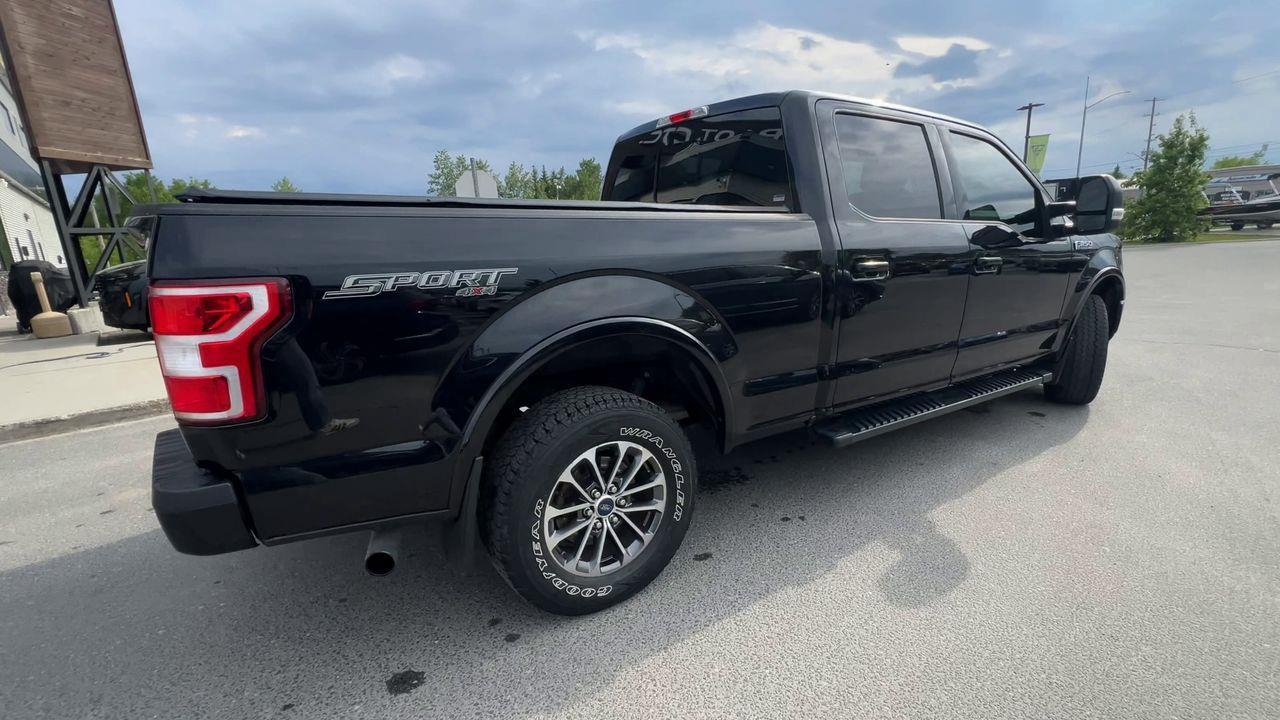 2020 Ford F-150 XLT 4X4, SIRIUS XM, BACK UP CAM, POWER SEATS, NAV, HEATED SEATS!! Photo