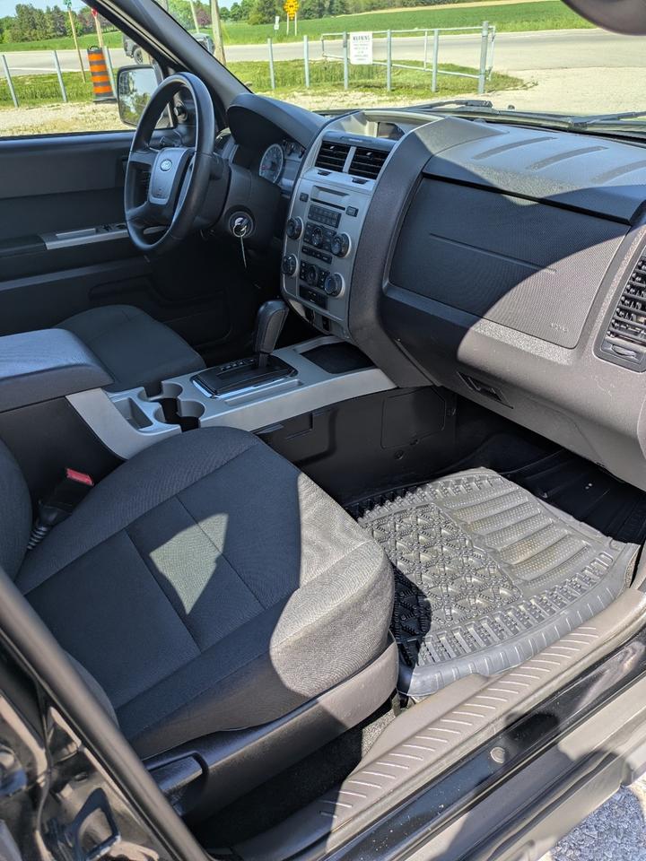 2012 Ford Escape XLT Photo