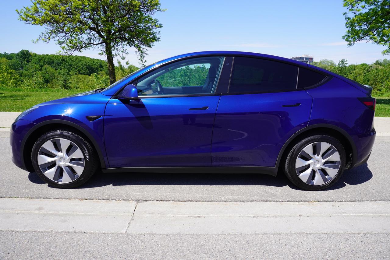 2020 Tesla Model Y LONG RANGE / FULL FSD / CLEAN CARFAX Photo
