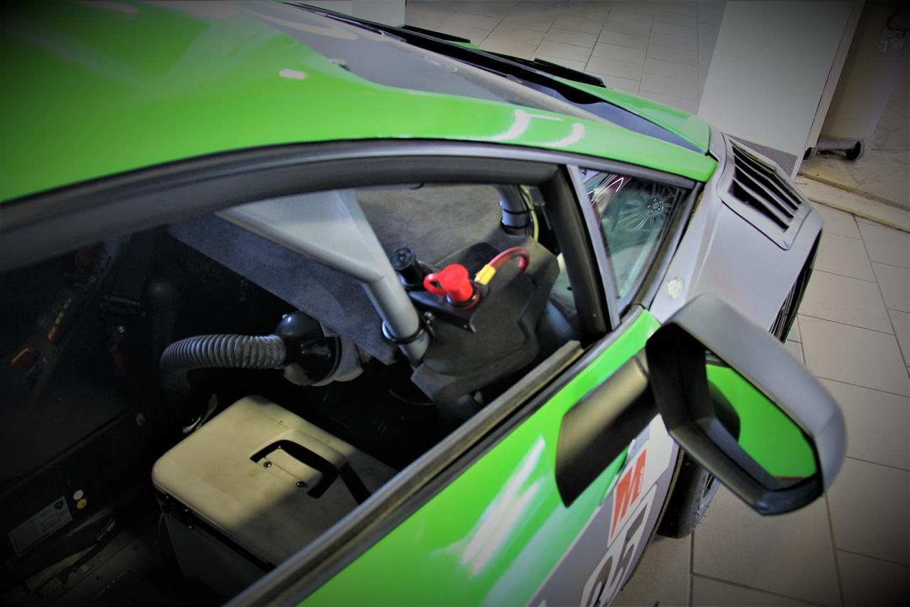 2015 Lamborghini Huracan SUPER TROFEO LP-620-2 FACTORY RACE CAR Photo
