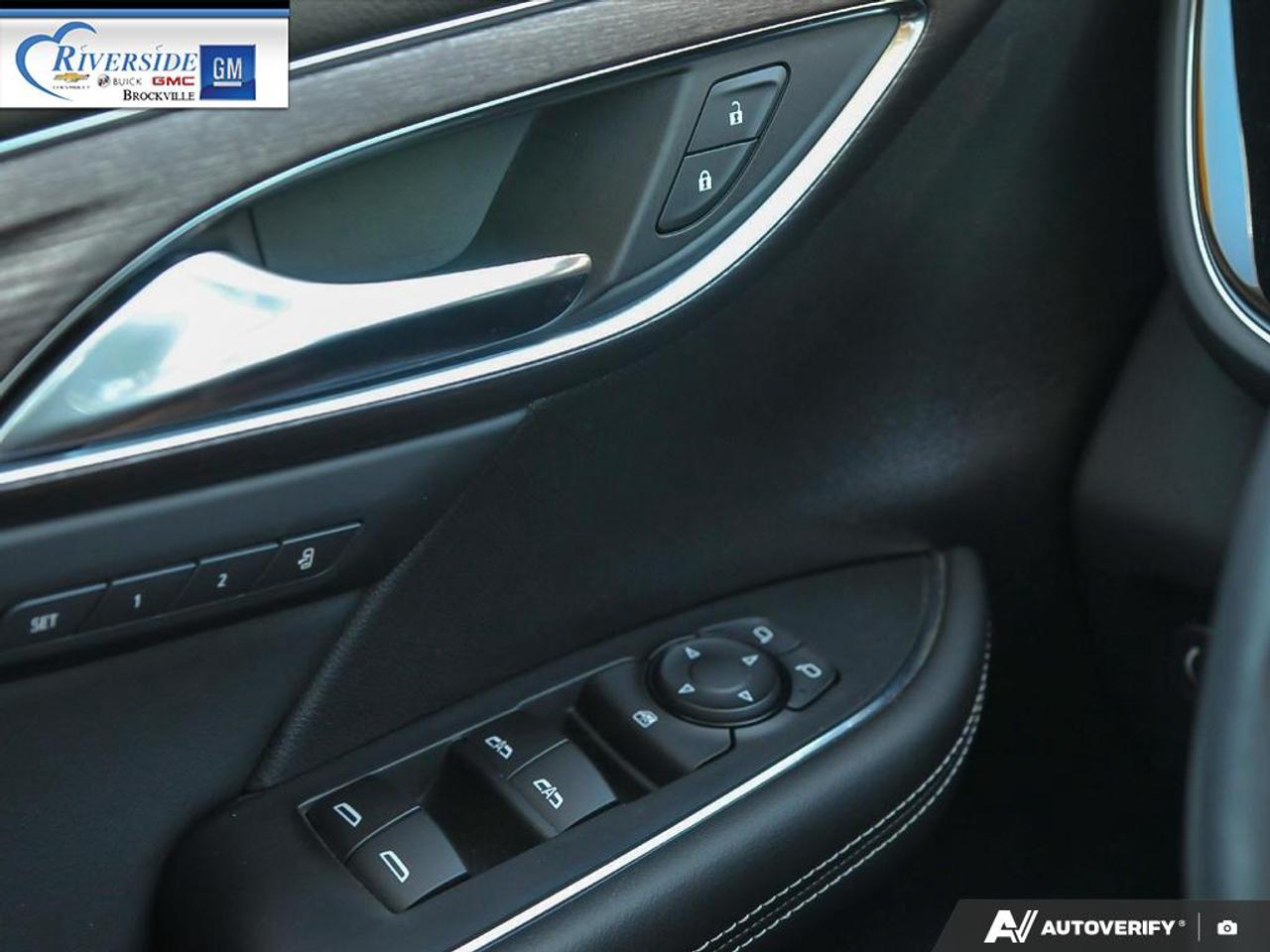 2022 Buick Envision Avenir Photo