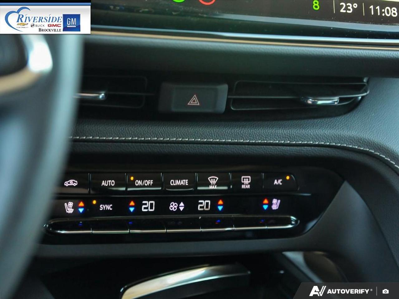 2022 Buick Envision Avenir Photo