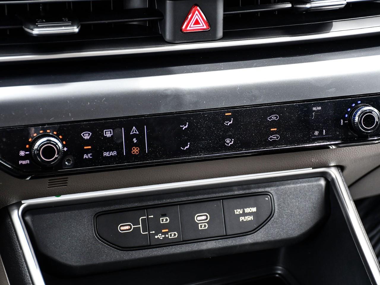 2026 Kia Carnival 2026 Kia Carnival – LX+ Photo
