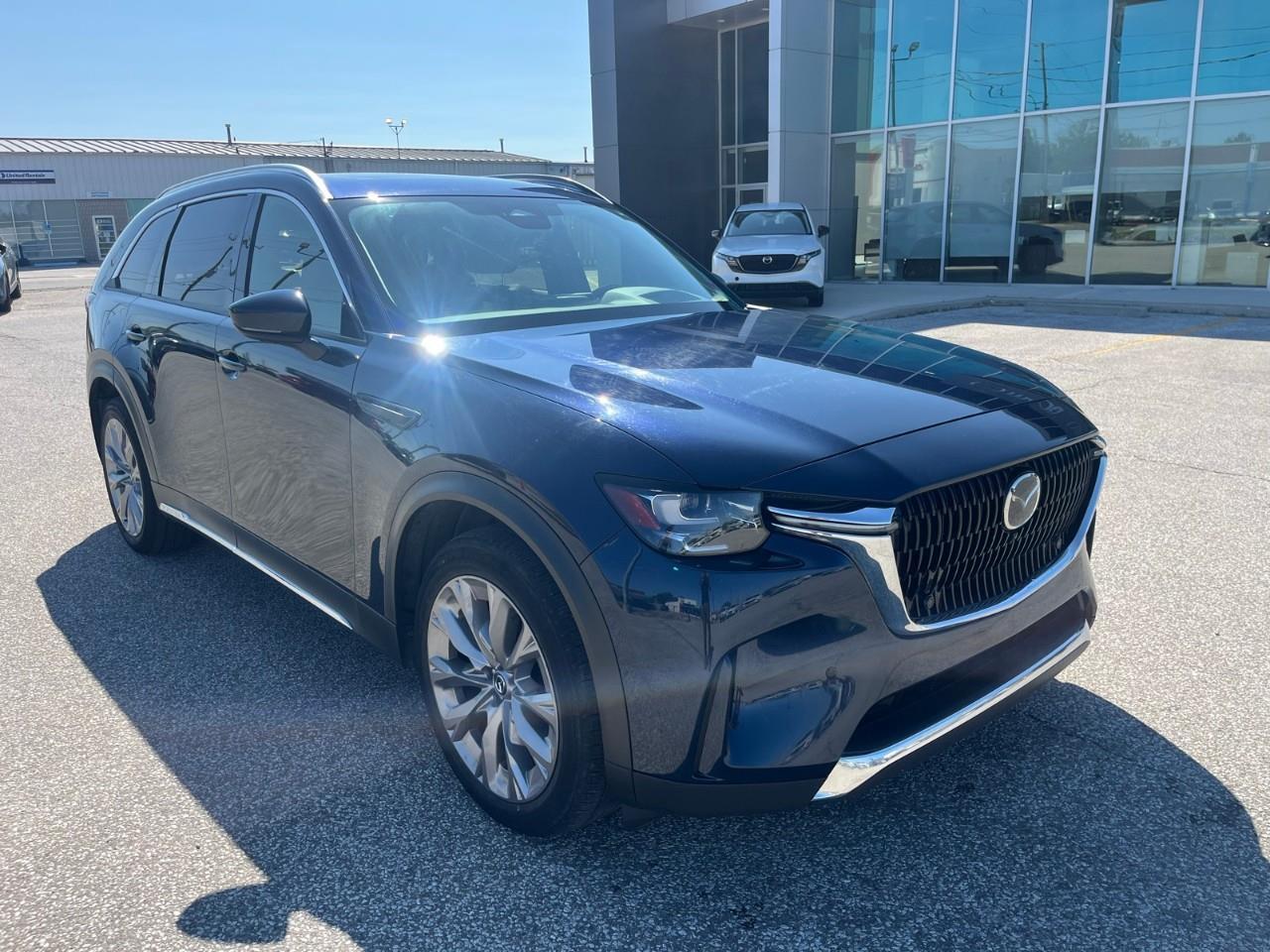 2024 Mazda CX-90 MHEV GT Photo