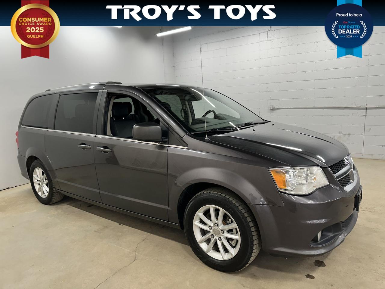 Used 2018 Dodge Grand Caravan SXT Premium Plus for sale in Kitchener, ON
