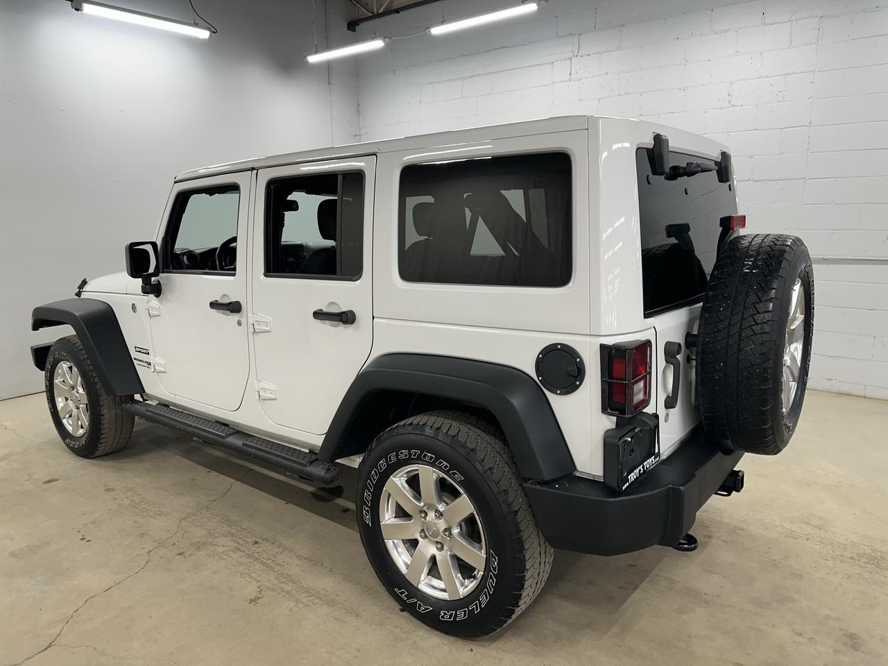 2018 Jeep Wrangler SPORT Photo