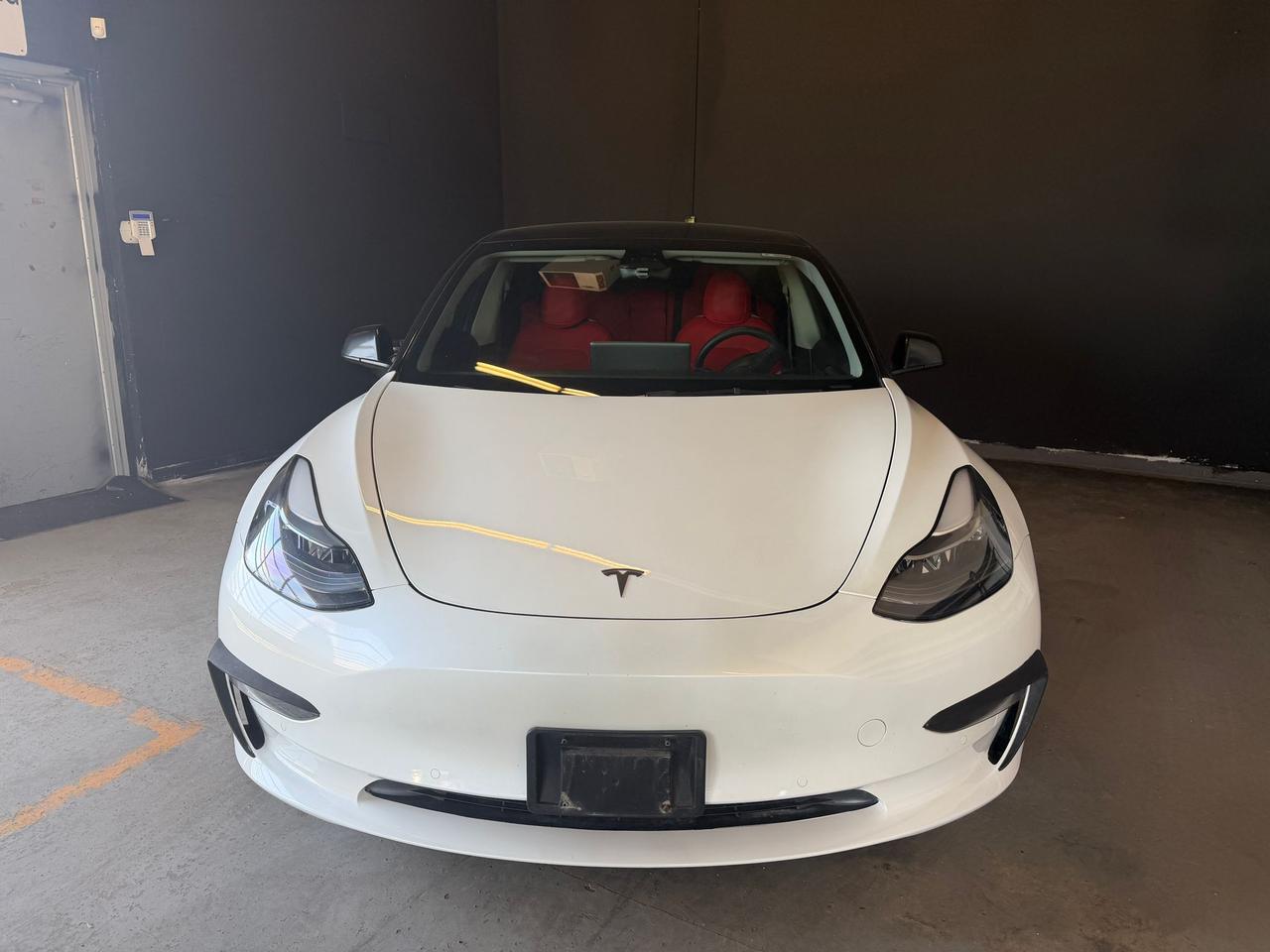 2022 Tesla Model 3 Long Range| CLEAN CARFAX| AWD| Photo3