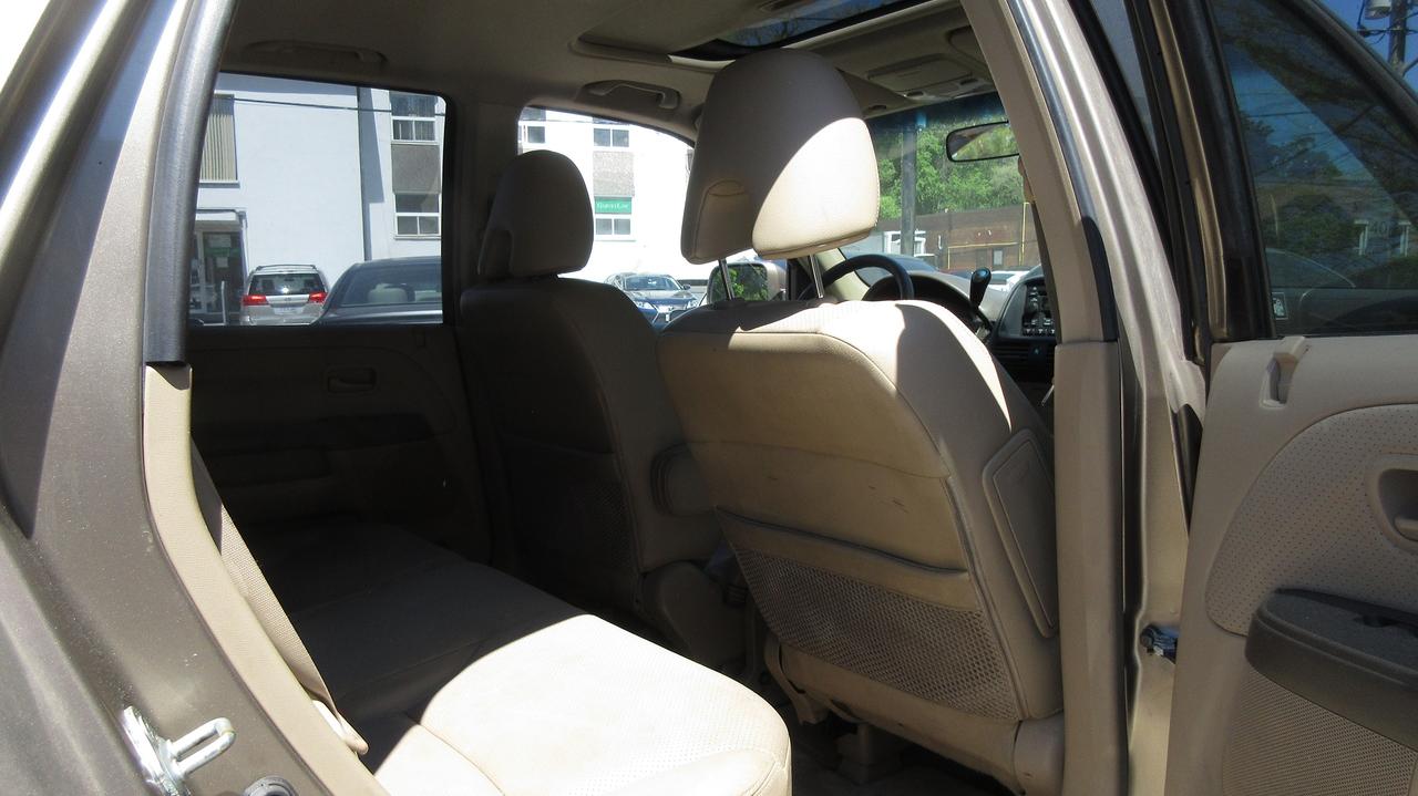 2005 Honda CR-V EX-L Photo