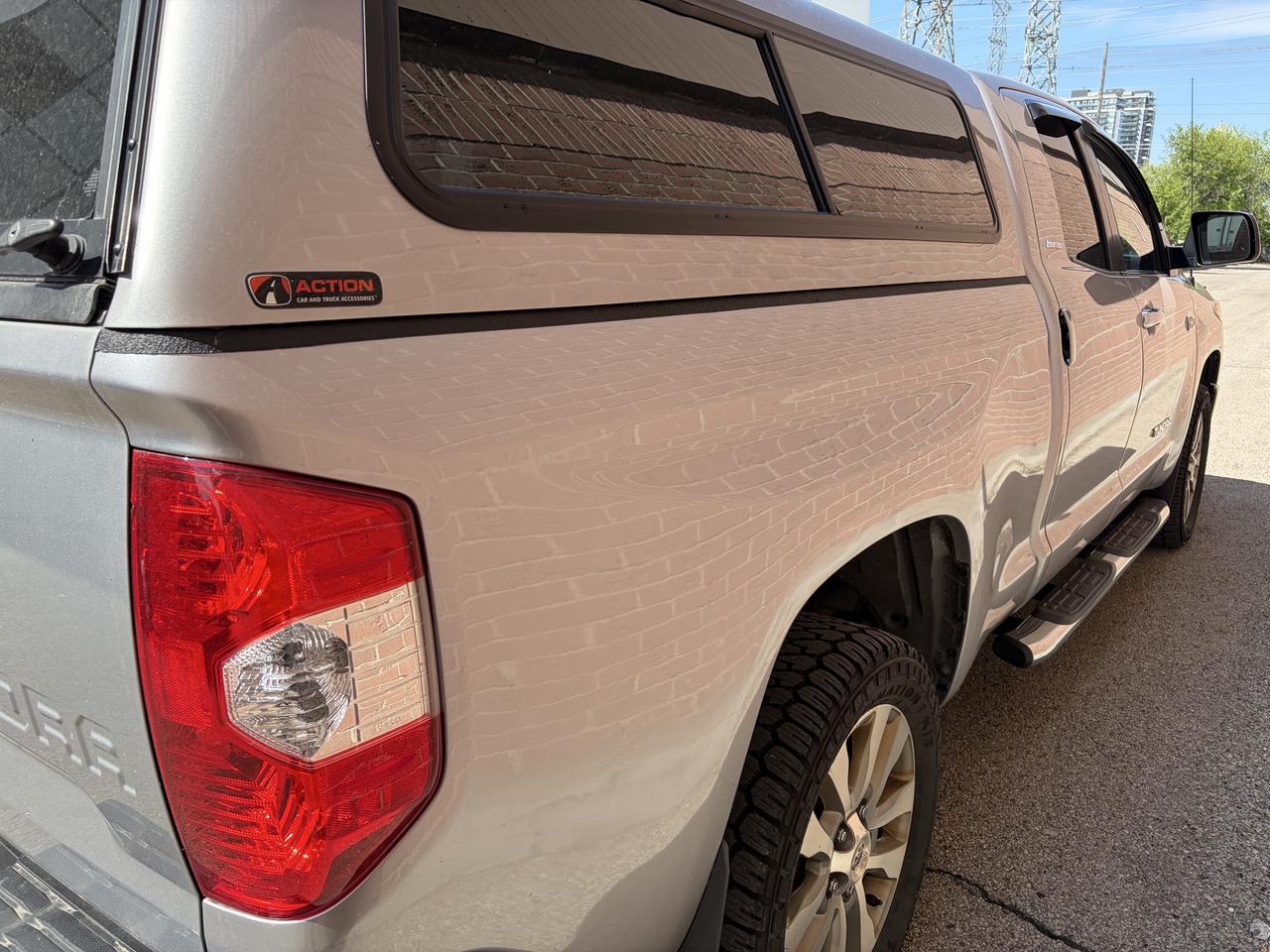 2017 Toyota Tundra Limited  Photo