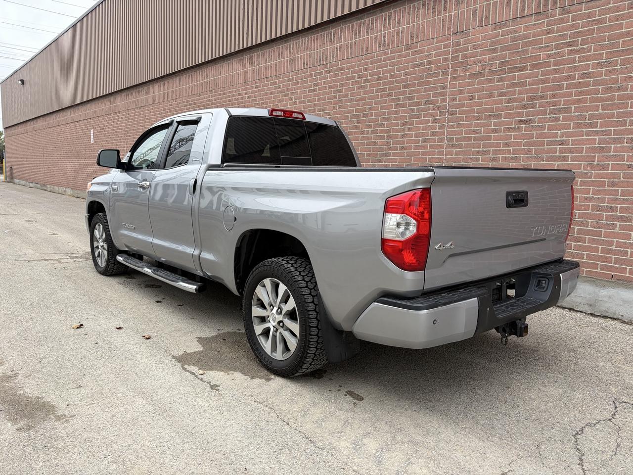 2017 Toyota Tundra Limited  Photo