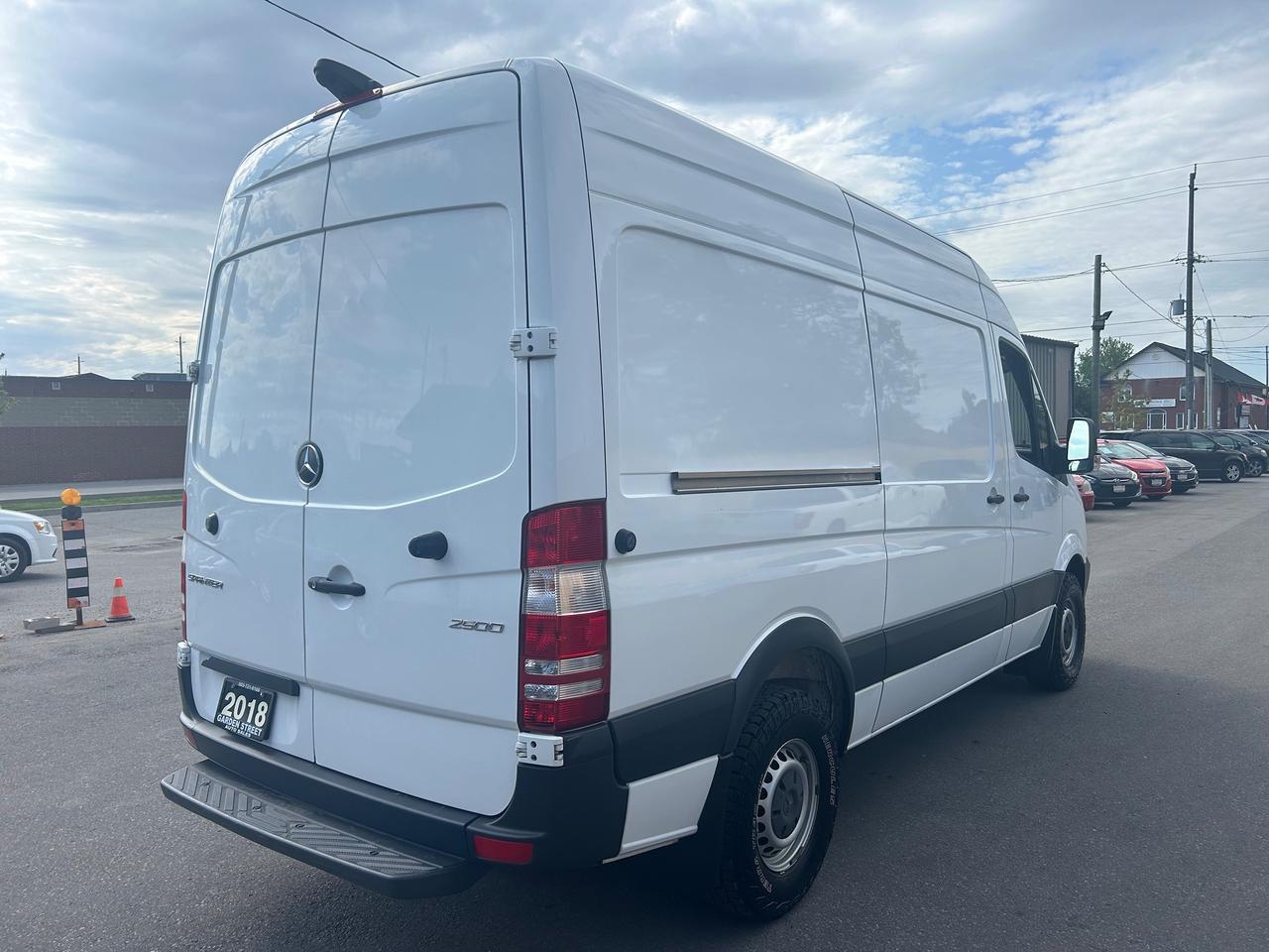 2018 Mercedes-Benz Sprinter  Photo