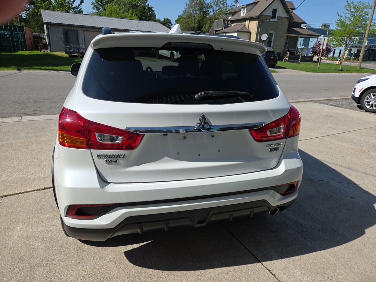 2018 Mitsubishi RVR SE LTD Photo
