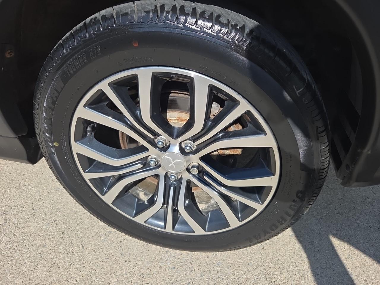 2018 Mitsubishi RVR SE LTD Photo