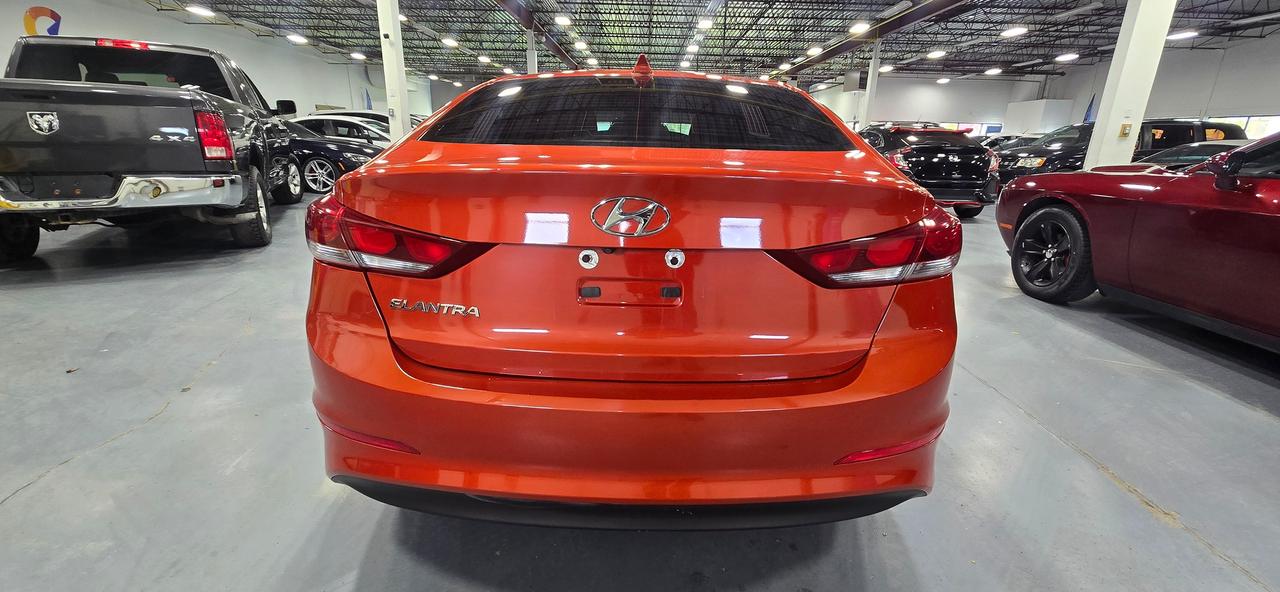 2018 Hyundai Elantra GL AUTO Photo