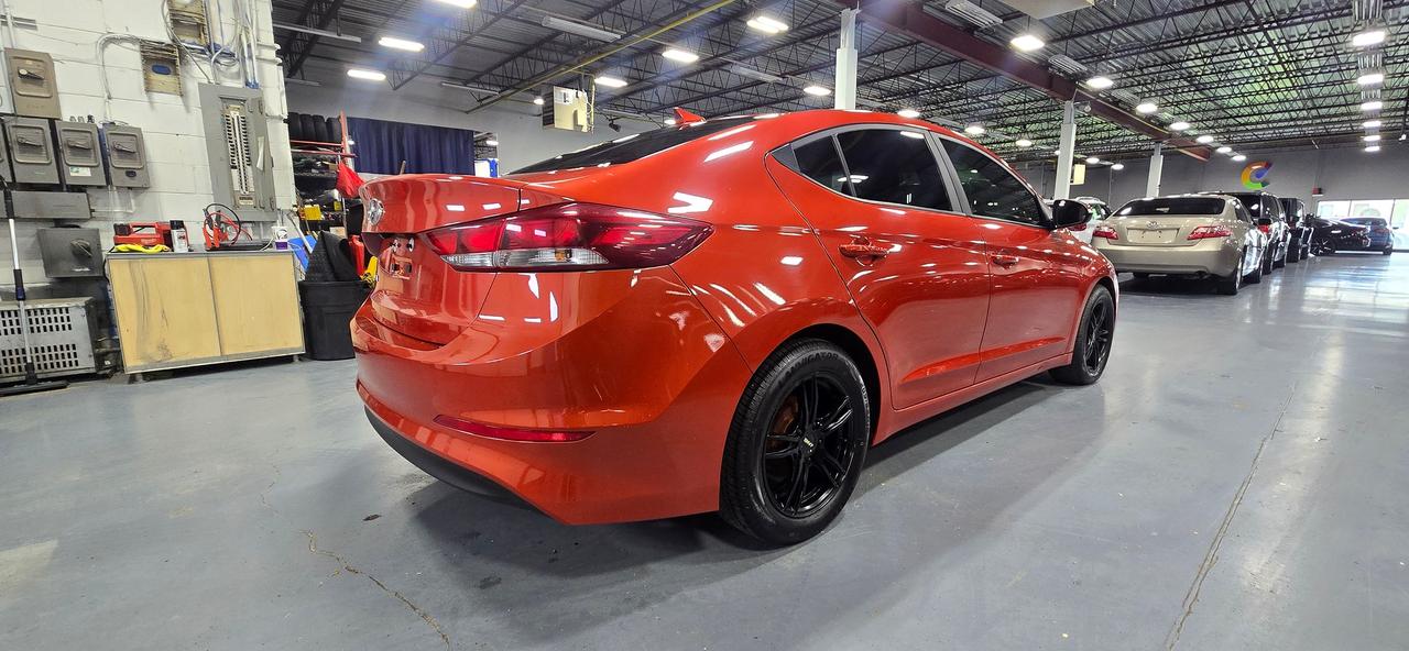 2018 Hyundai Elantra GL AUTO Photo