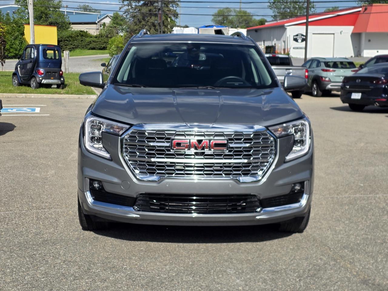 2024 GMC Terrain DENALI AWD Photo
