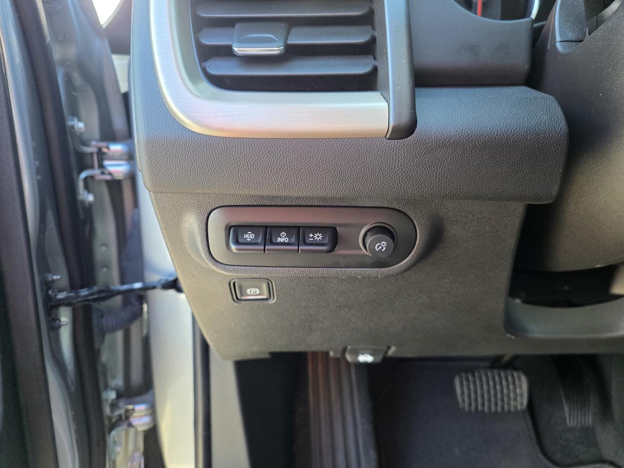 2024 GMC Terrain DENALI AWD Photo