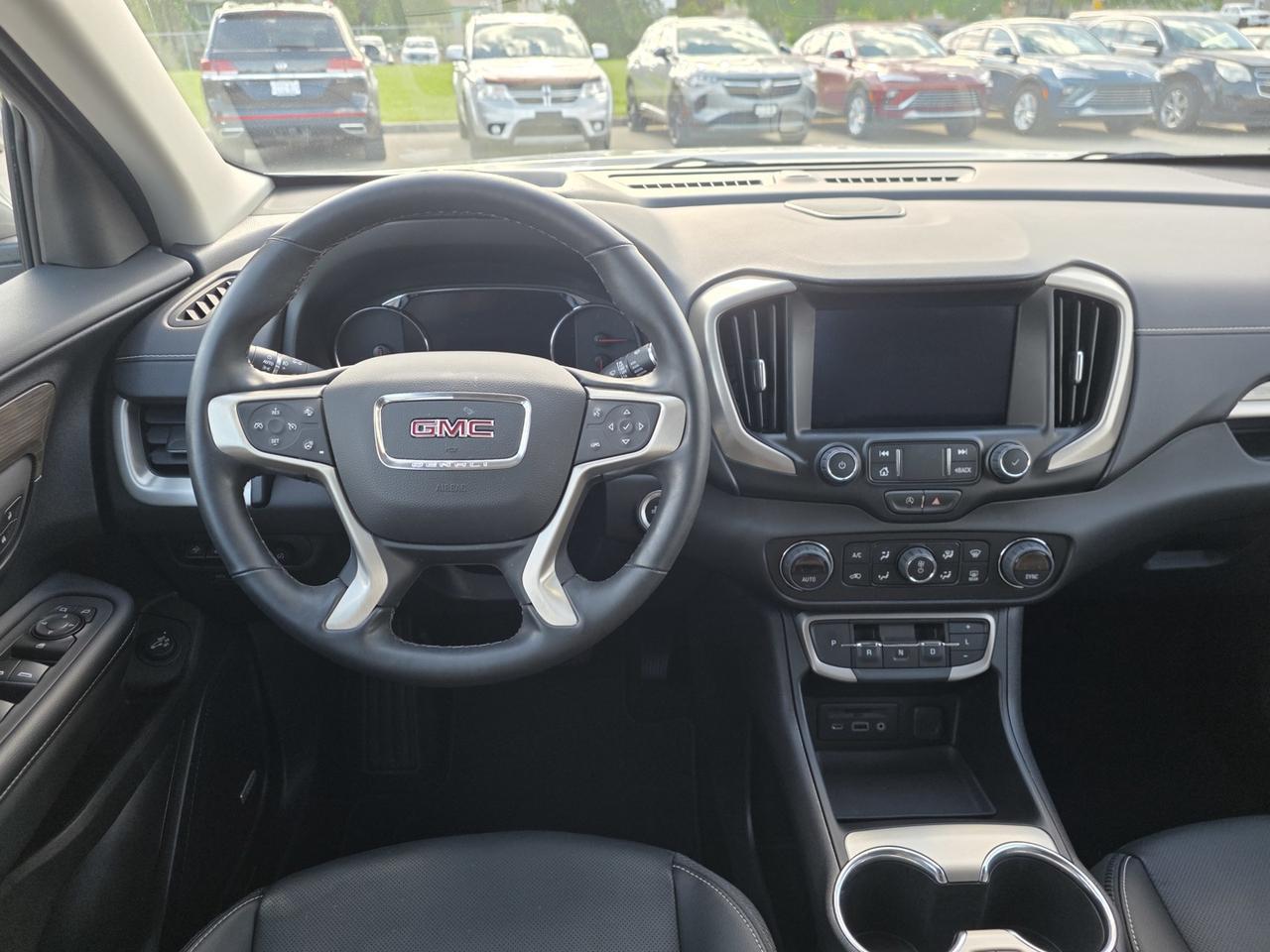 2024 GMC Terrain DENALI AWD Photo