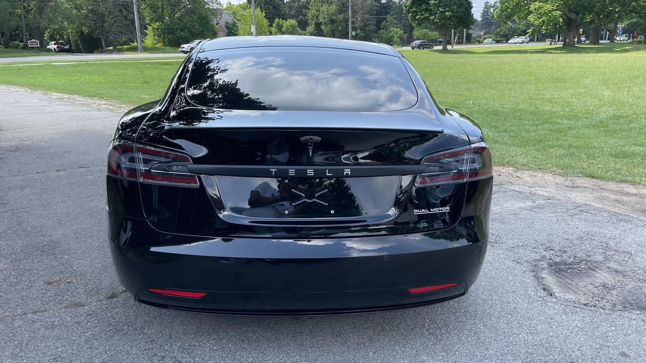 2021 Tesla Model S Performance *Ludacris  mode Photo