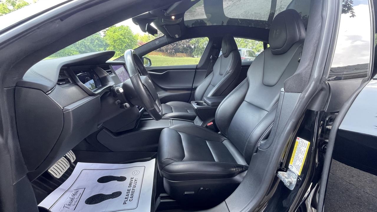 2021 Tesla Model S Performance *Ludacris  mode Photo