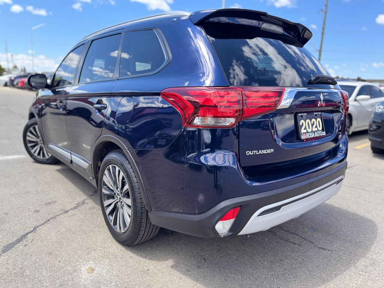 2020 Mitsubishi Outlander EX-L AWD 7SEATER BLIND SPOT B-TOOTH CAMERA SUNROOF Photo3