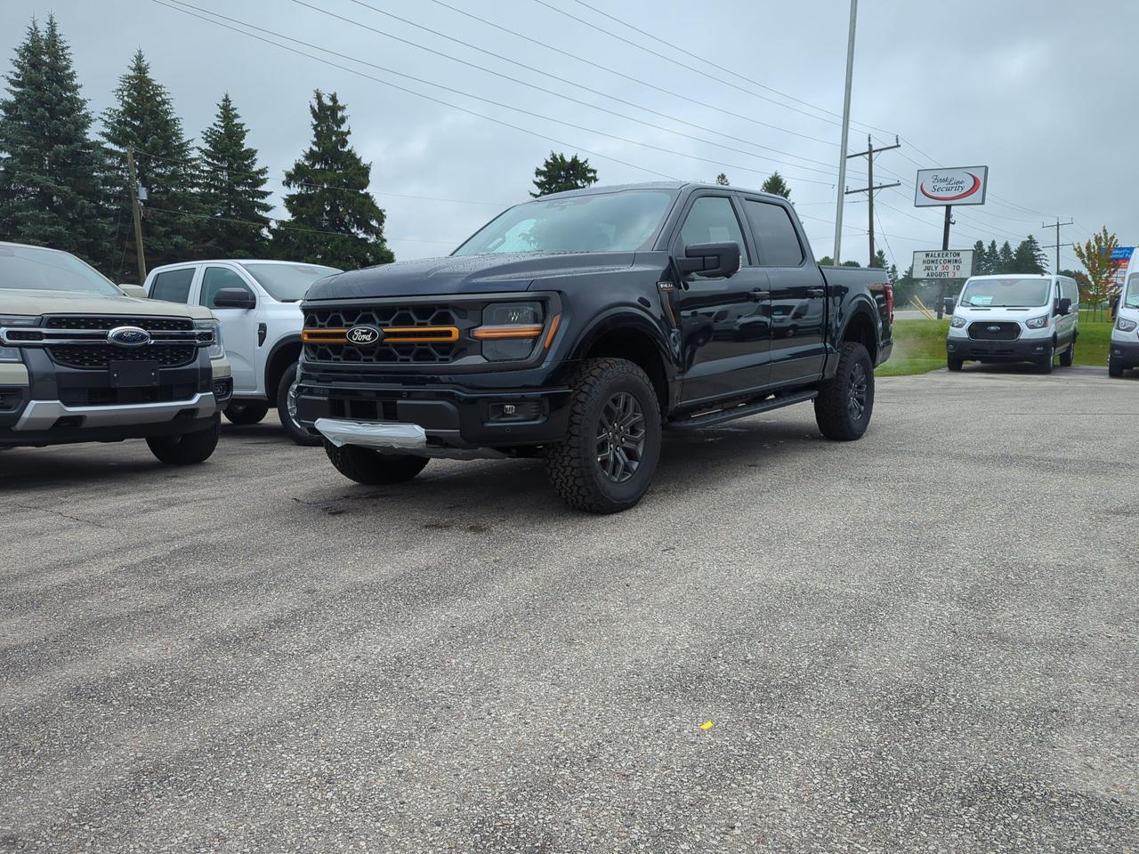 2026 Ford F-150 Tremor SuperCrew 401A 4x4 Photo0