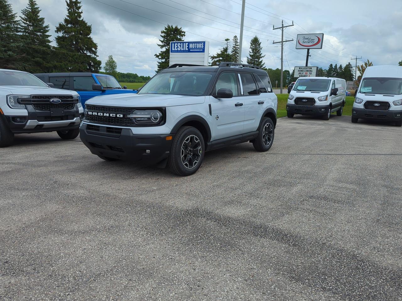 2026 Ford Bronco Sport Outer Banks 4x4 Photo0